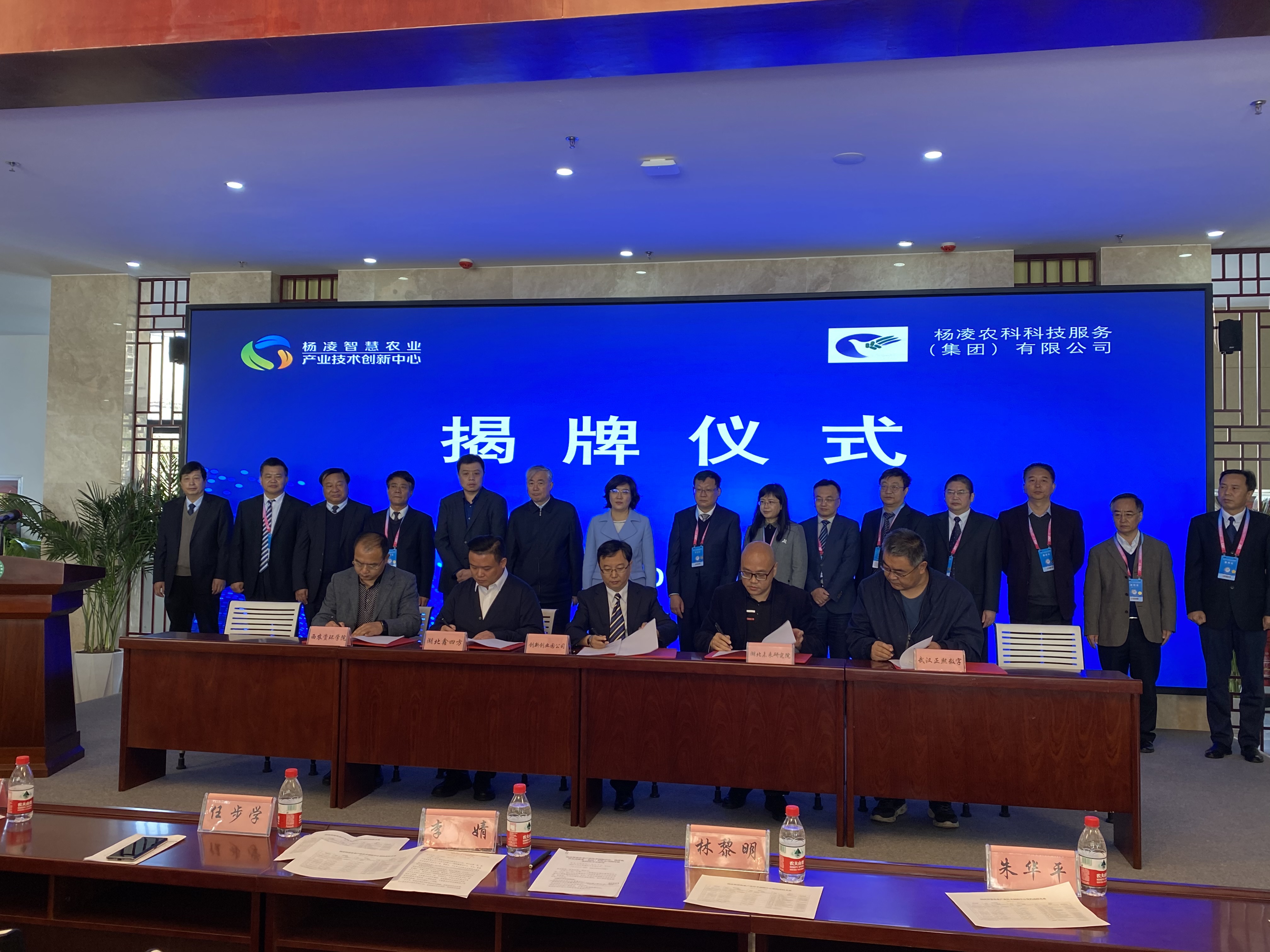 227cc3ec0a004ccea23bcfa111145a4c.jpg 227cc3ec0a004ccea23bcfa111145a4c.jpg