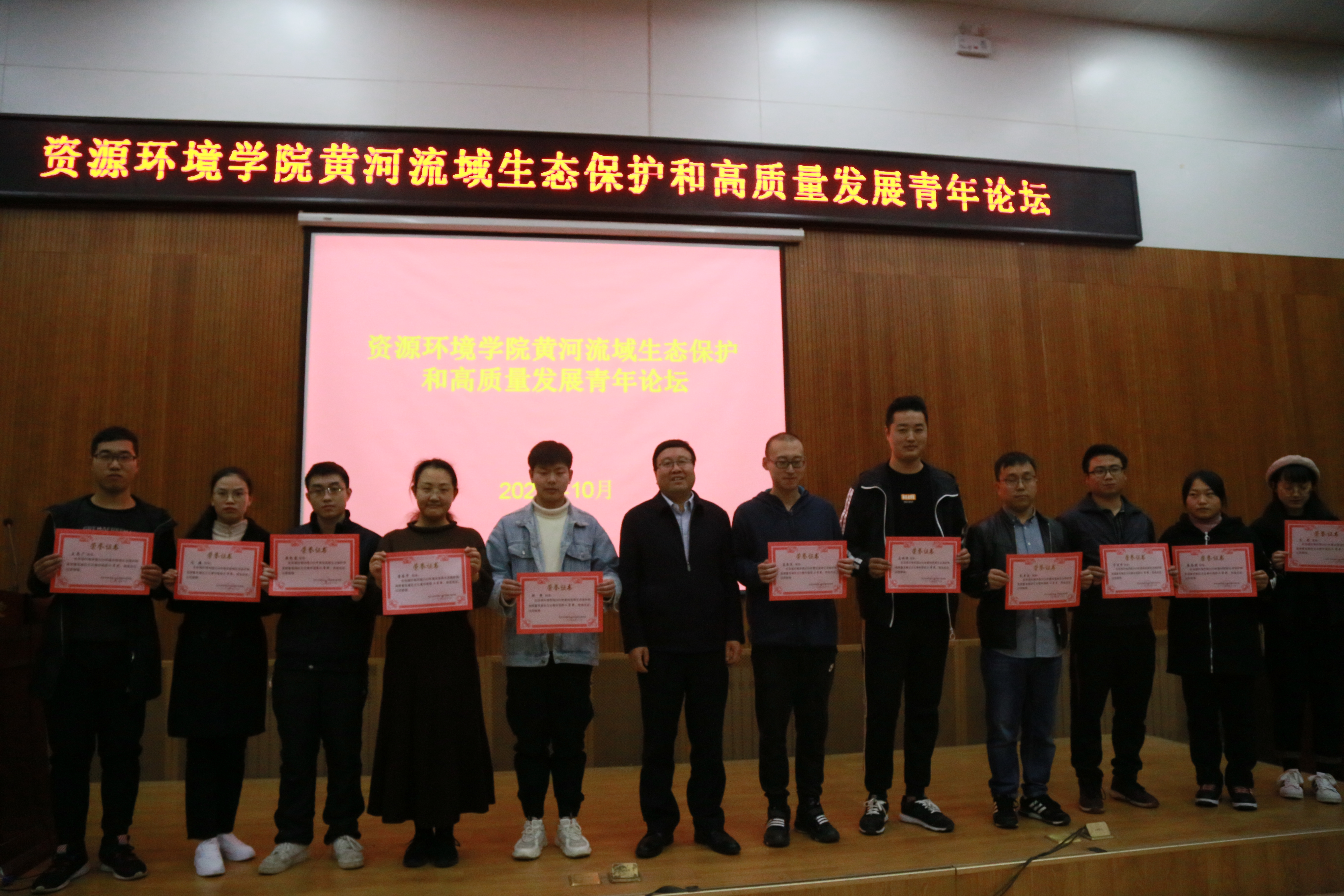 4fe5b8975fb14e8caf1aaf70638aaf0c.jpg 4fe5b8975fb14e8caf1aaf70638aaf0c.jpg