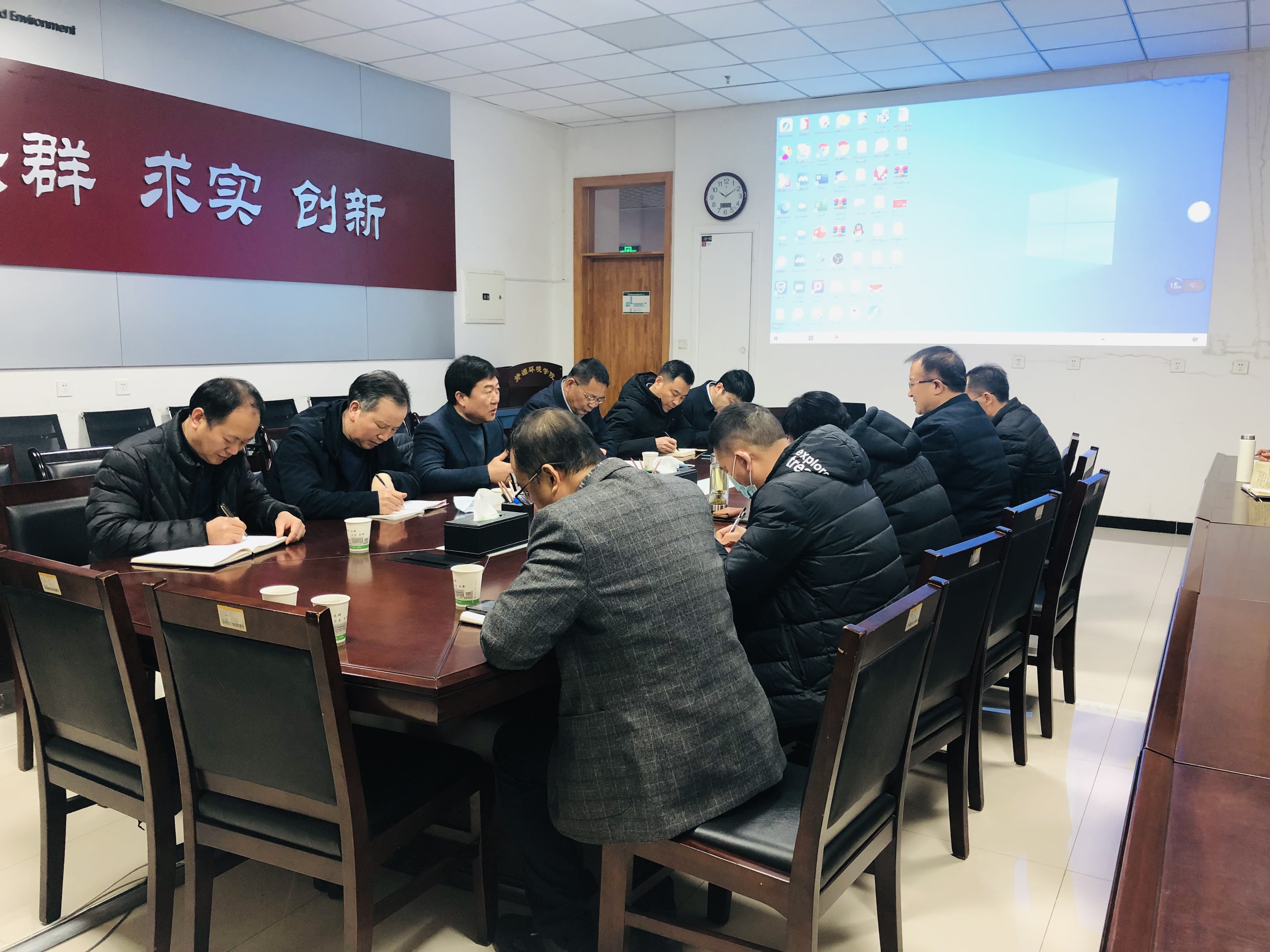 09adf8fde05d40cea1eb1e27edcf659c.jpg IMG_2454.JPG