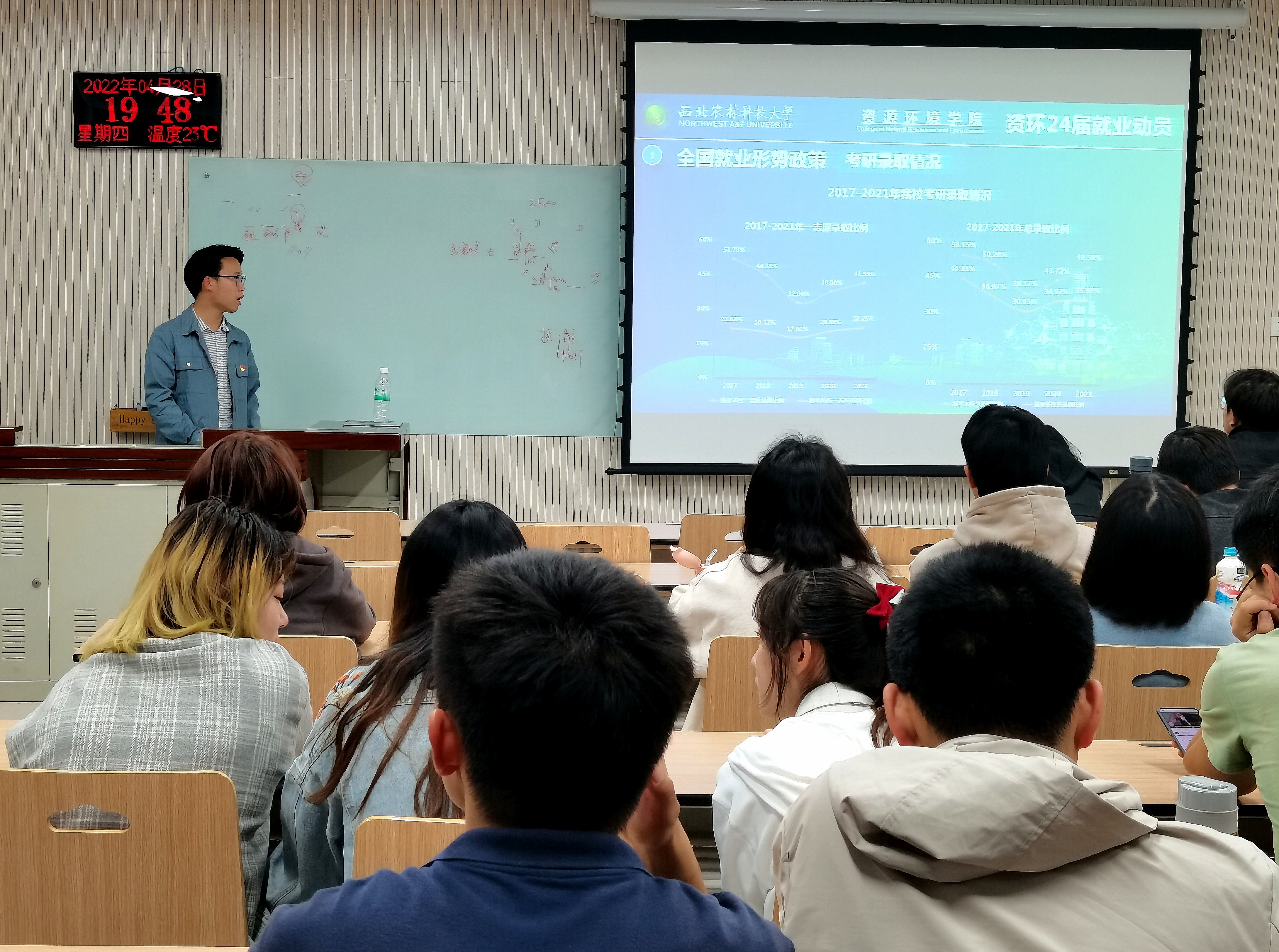 07e13662484b46bb9fe0a44c28859b27.jpg 07e13662484b46bb9fe0a44c28859b27.jpg