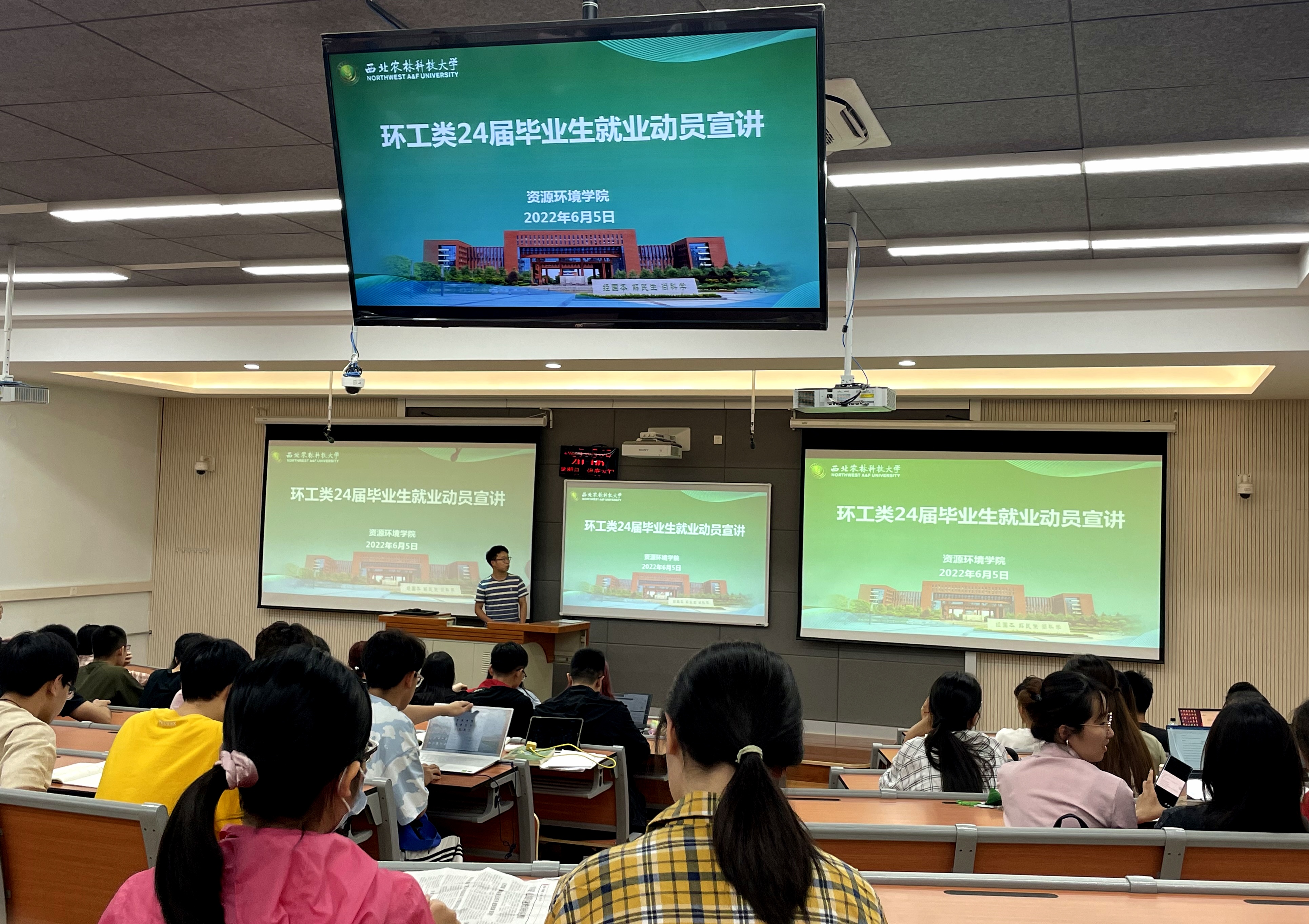 a84b509fe53446e1b571185a49f3b2f7.jpg a84b509fe53446e1b571185a49f3b2f7.jpg